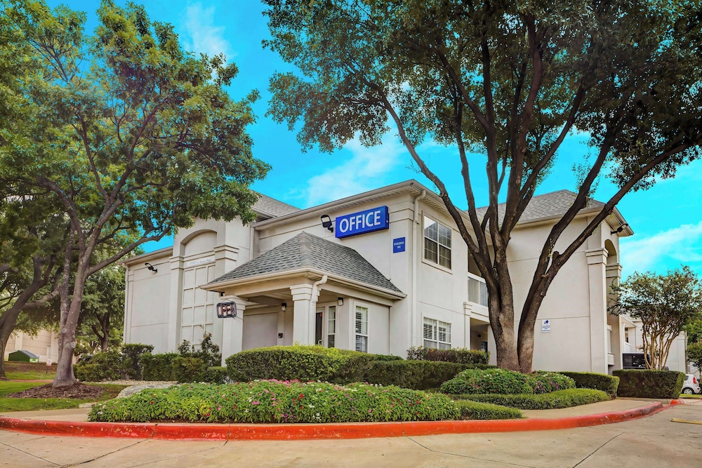 Studio6 Arlington, TX - South - Dallas 37/44