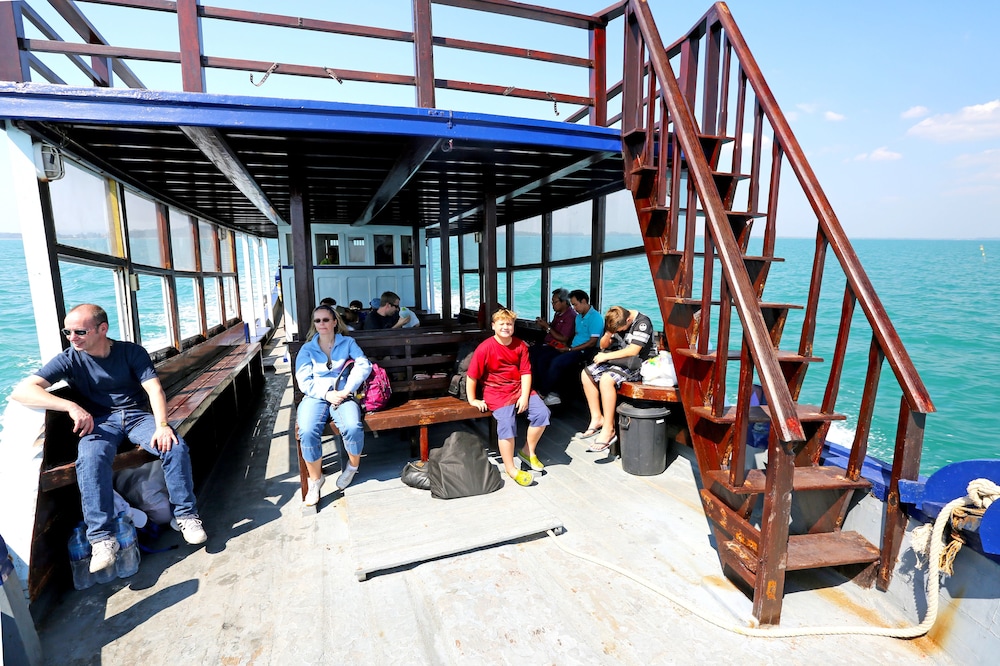 KOH MUNNORK PRIVATE ISLAND 32/50