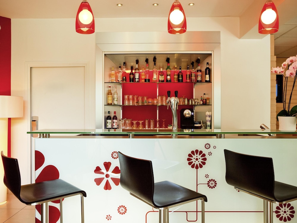 Ibis Senlis 46/70