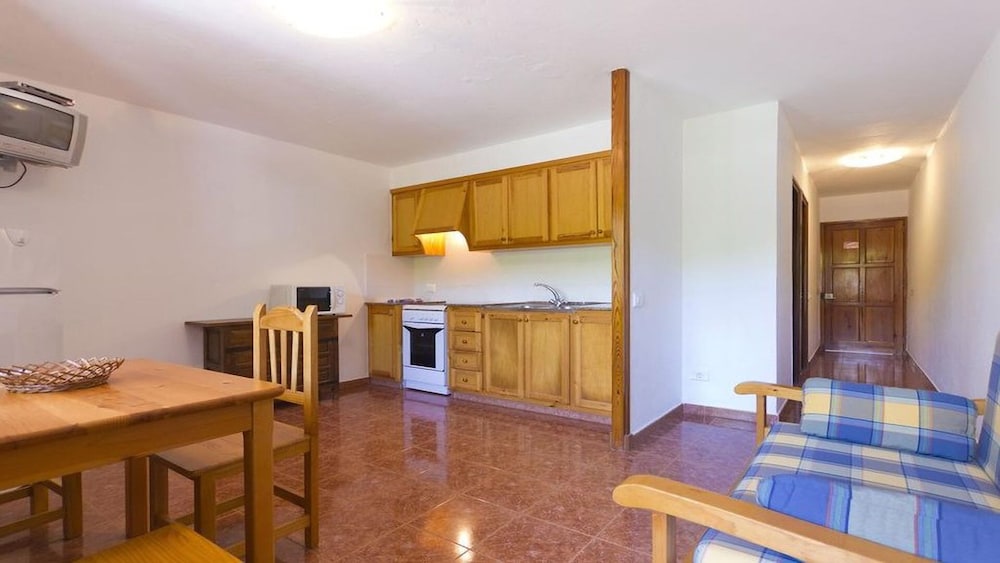 Apartamentos Sol Y Mar 17/32