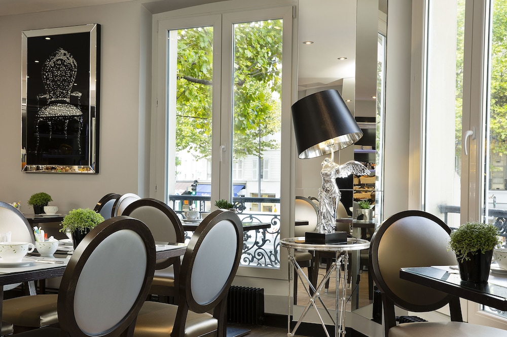Hotel Plaza Elysees 27/50