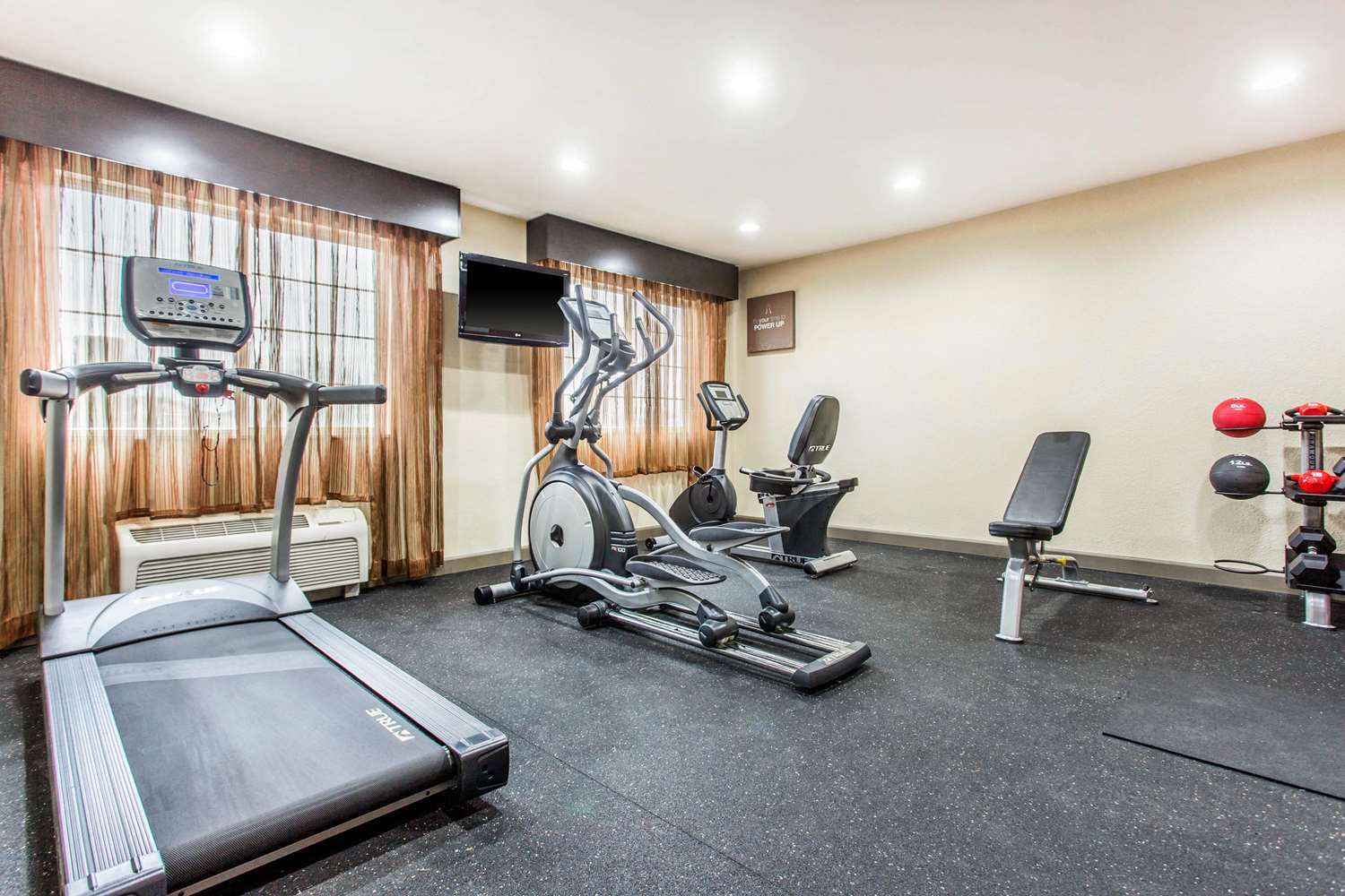 Mainstay Suites Greenville Airport 7/13