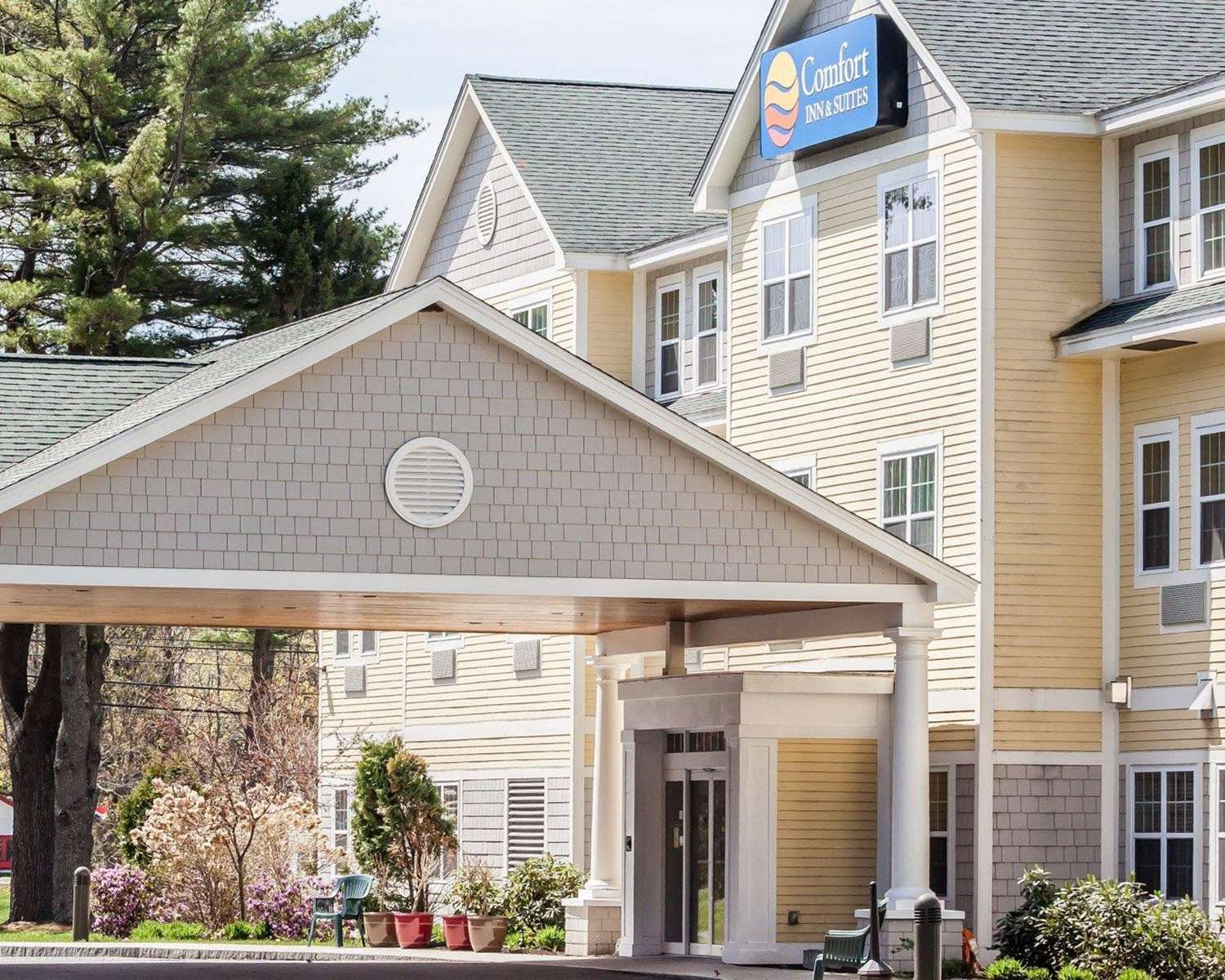 Comfort Inn and Suites Scarborough - Portland 2/55
