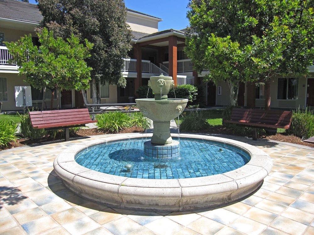 Extended Stay America Suites San Francisco San Mateo SFO 1/55