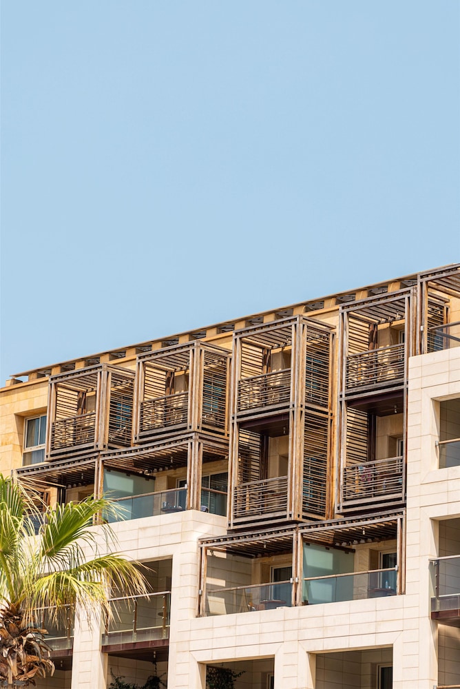 Kempinski Summerland Hotel & Resort Beirut in Ghobeiry