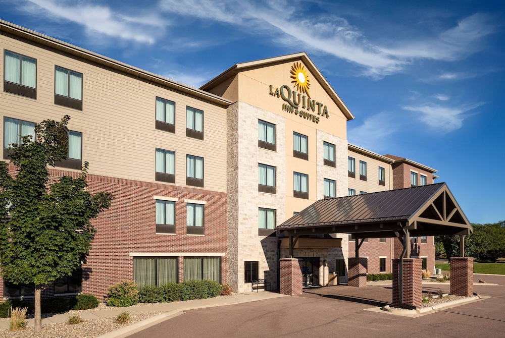 La Quinta Inn Suites By Wyndham Sioux Falls 3/55