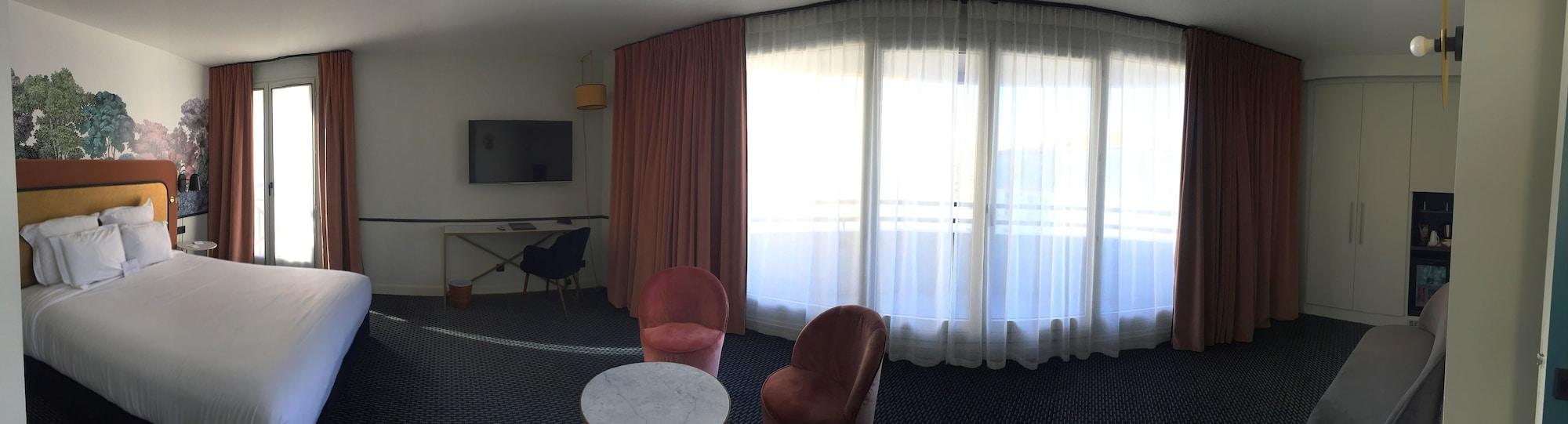 Family, Multiple Beds, Balcony