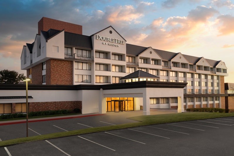 Doubletree By Hilton Hotel Baltimore North Pikesville 81/84