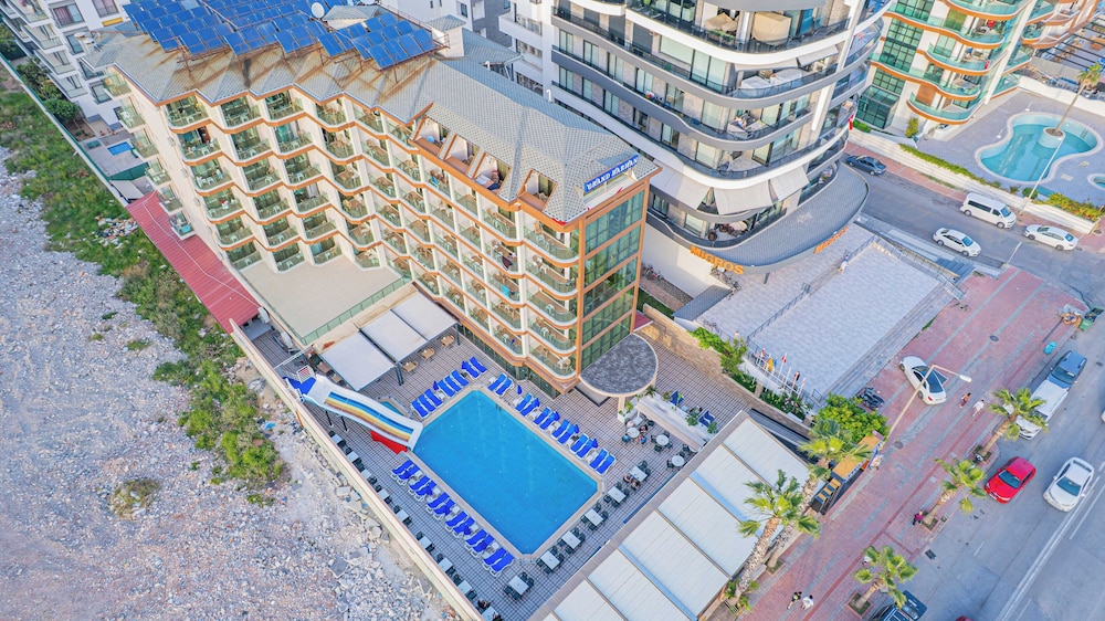 Grand Barhan Hotel 6/50