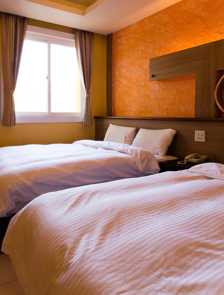 Dajenshan Hotel 18/63