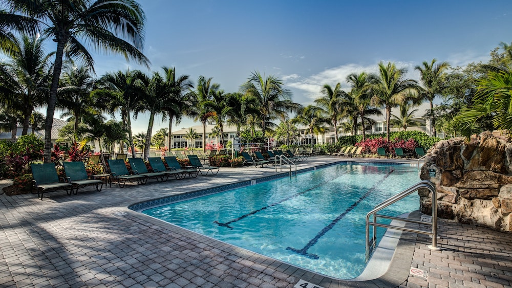 Greenlinks Golf Villas At Lely Resort 40/76