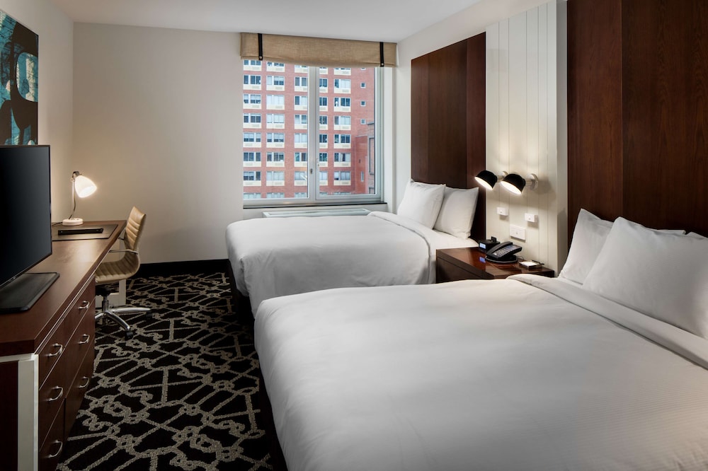 Hilton Brooklyn New York 10/66