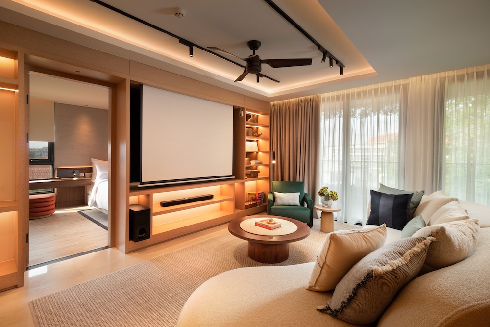 Beachwalk Residence 9/50