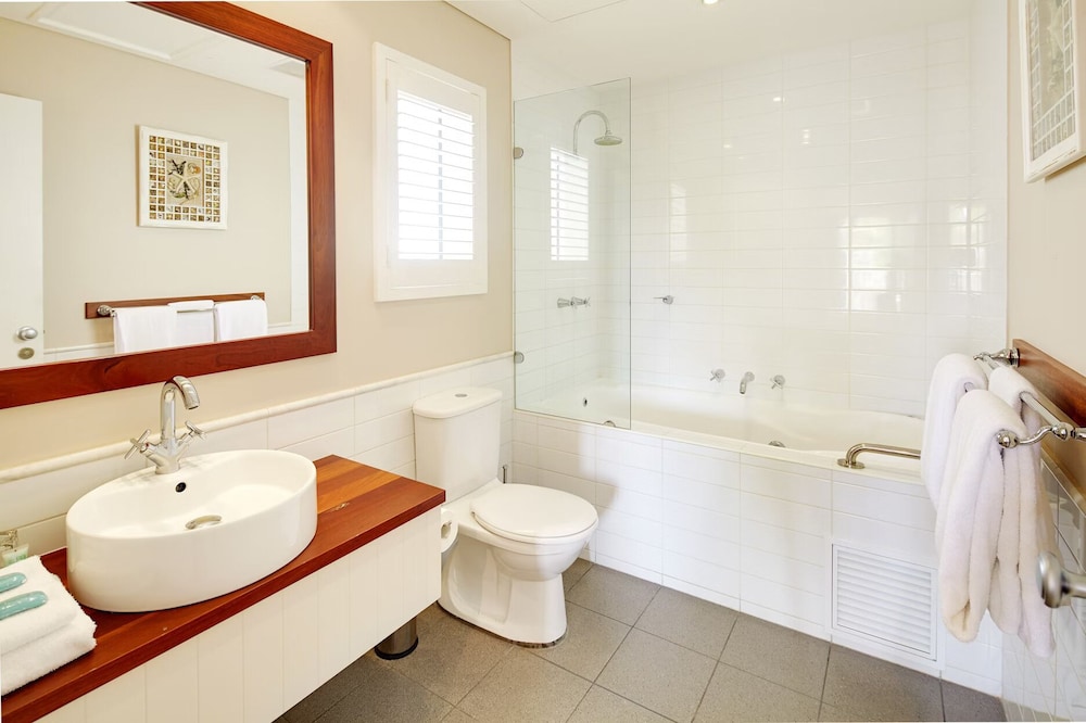 Caves House Hotel & Apartments Yallingup 64/65