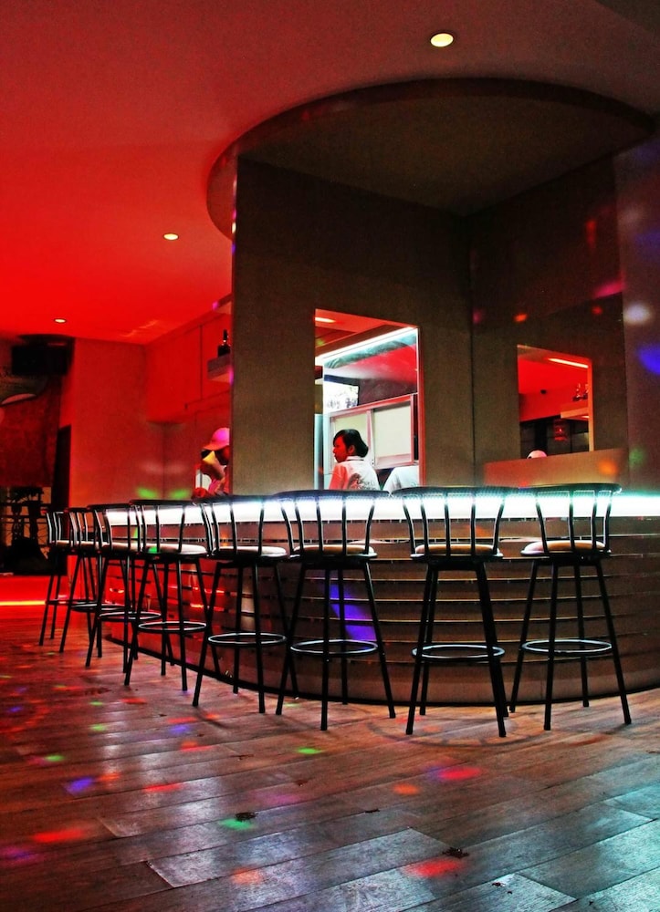 Antoni Hotel 31/35