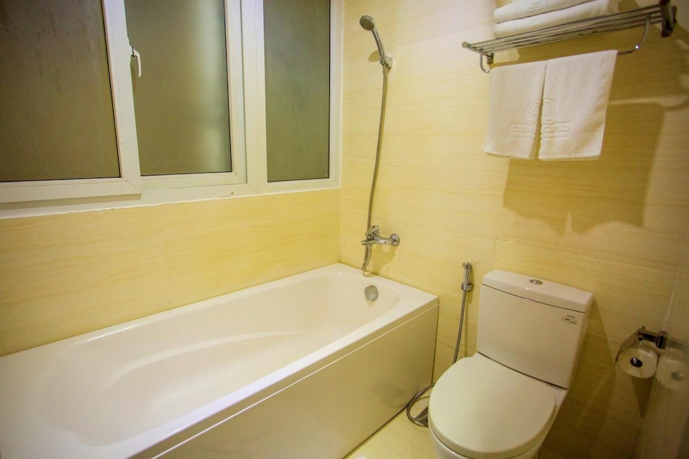 Dendro Hotel 37/39
