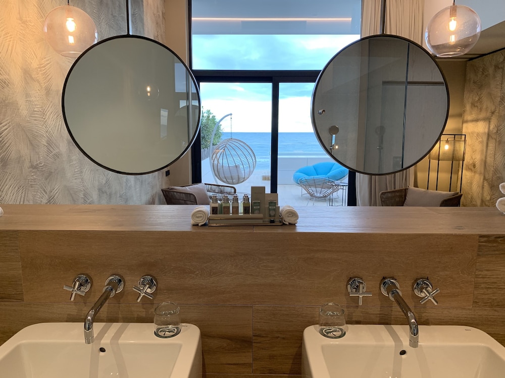 Hotel Tropical Gava Mar 50/50