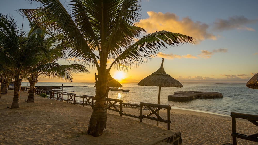 Le Peninsula Bay Beach Resort & Spa 38/50