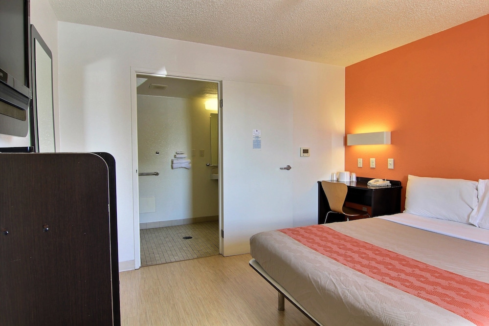 Motel6 Austin, TX 24/51
