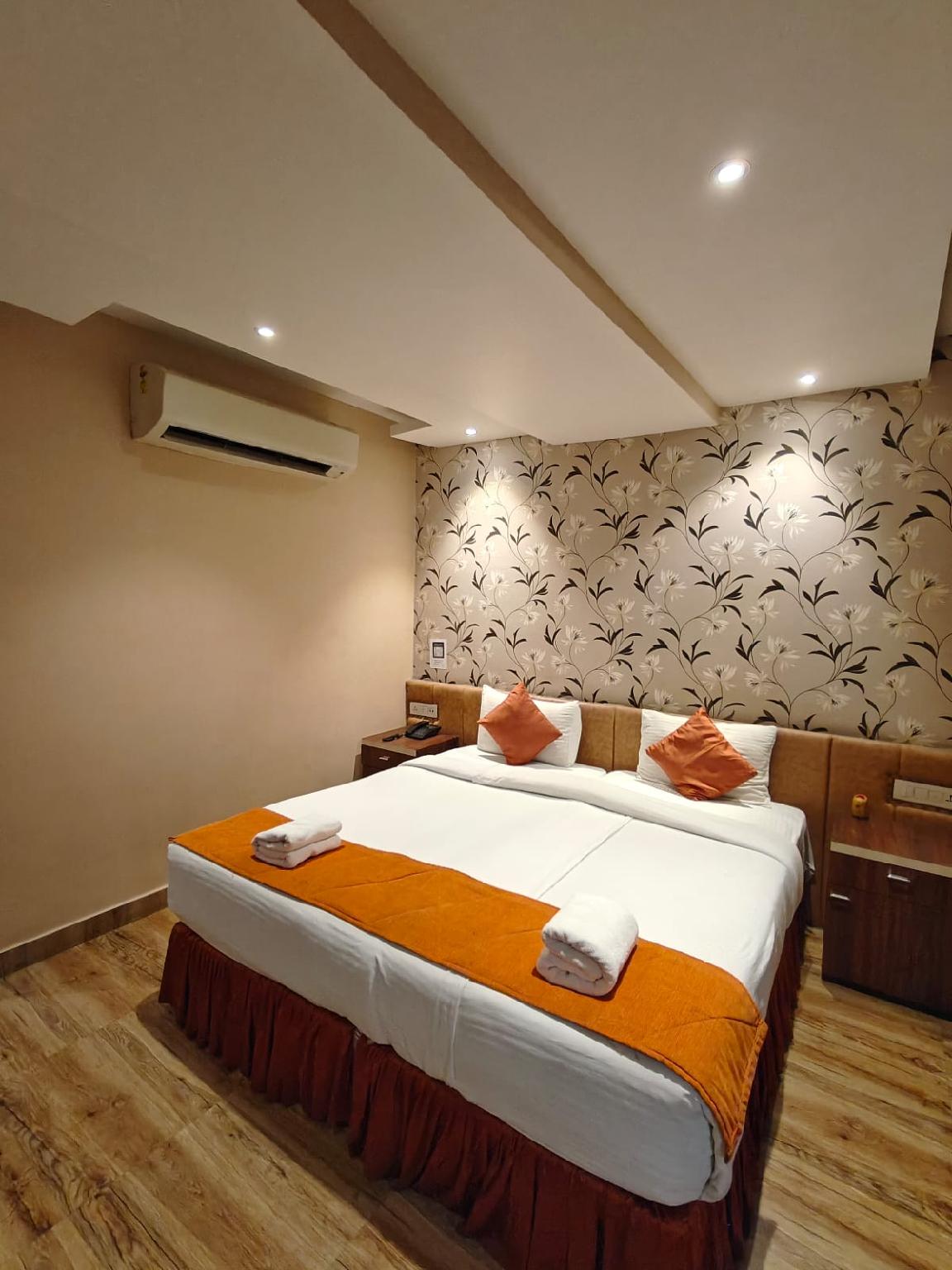 غرفة بريميوم بسرير مزدوج أو سريرين منفصلين، Regenta Inn Larica Ct 2/2