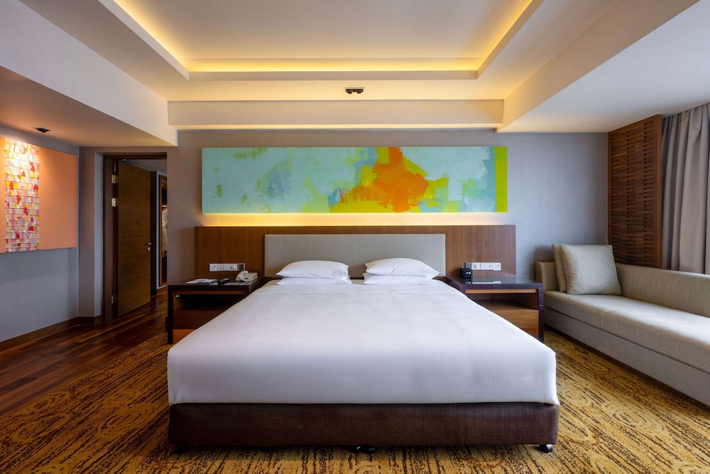 ROOM, KING BED, WITH VIEW