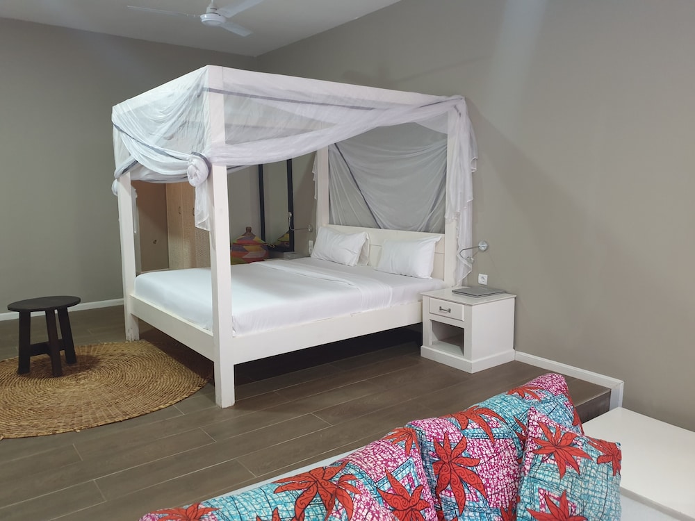 Balafon Beach Resort 34/74