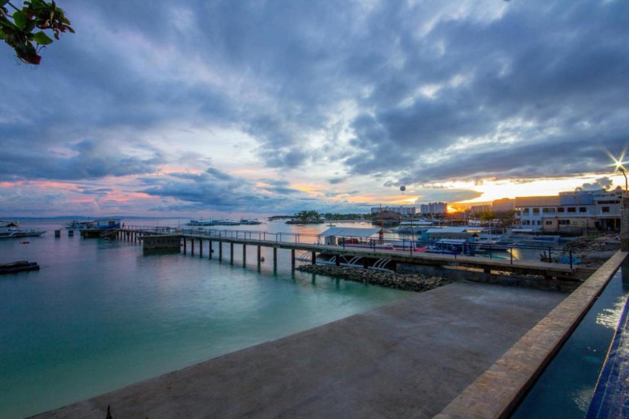 1521 Mactan Resort 78/85