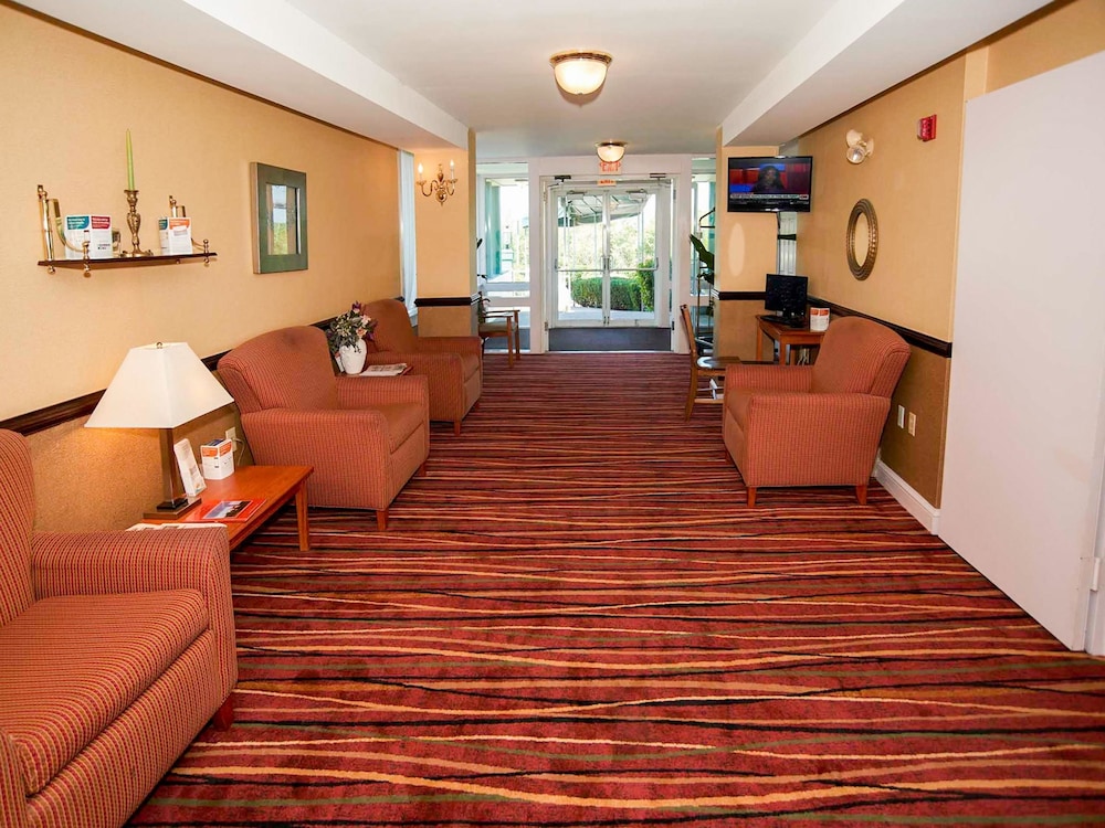 Quality Inn Bourne - Cape Cod 20/25