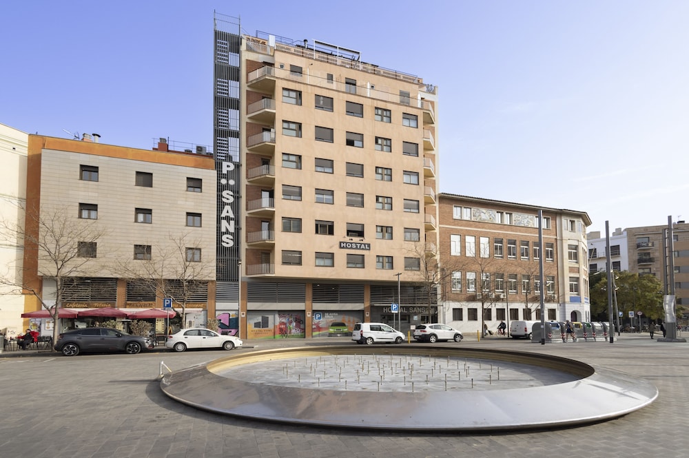 Hostal Sans 38/50