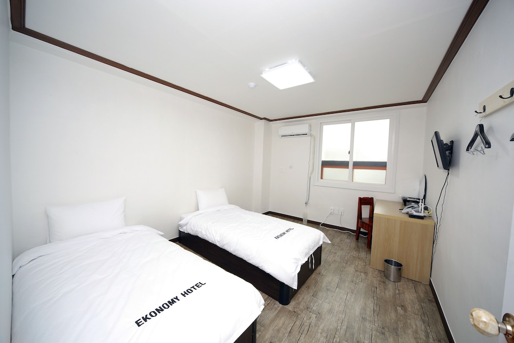 Ekonomy Hotel Mokpo 18/37