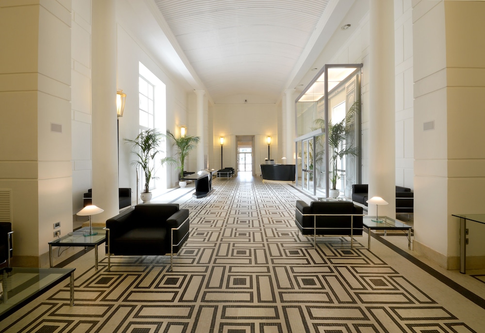 Hotel Palazzo Esedra 25/44