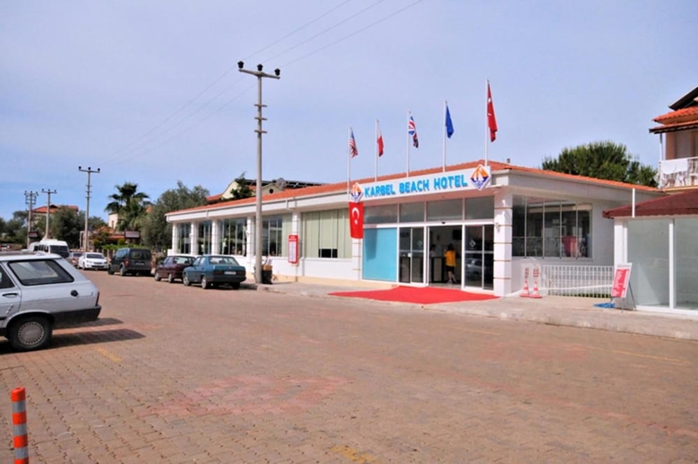 Karbel Beach Hotel 27/40