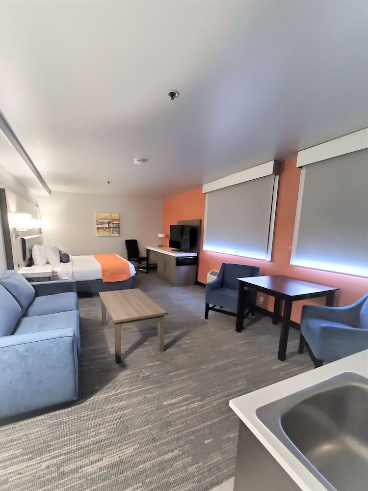 Best Western Plus Renton Inn 30/37