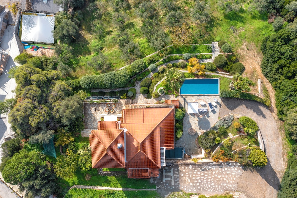 Adrina Resort And Spa 2/50