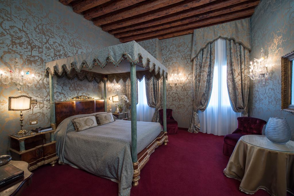 Junior Suite, Lagoon View