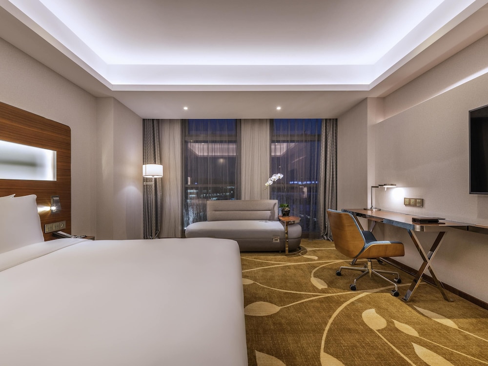 Novotel Shanghai Hongqiao in SHANGHAI