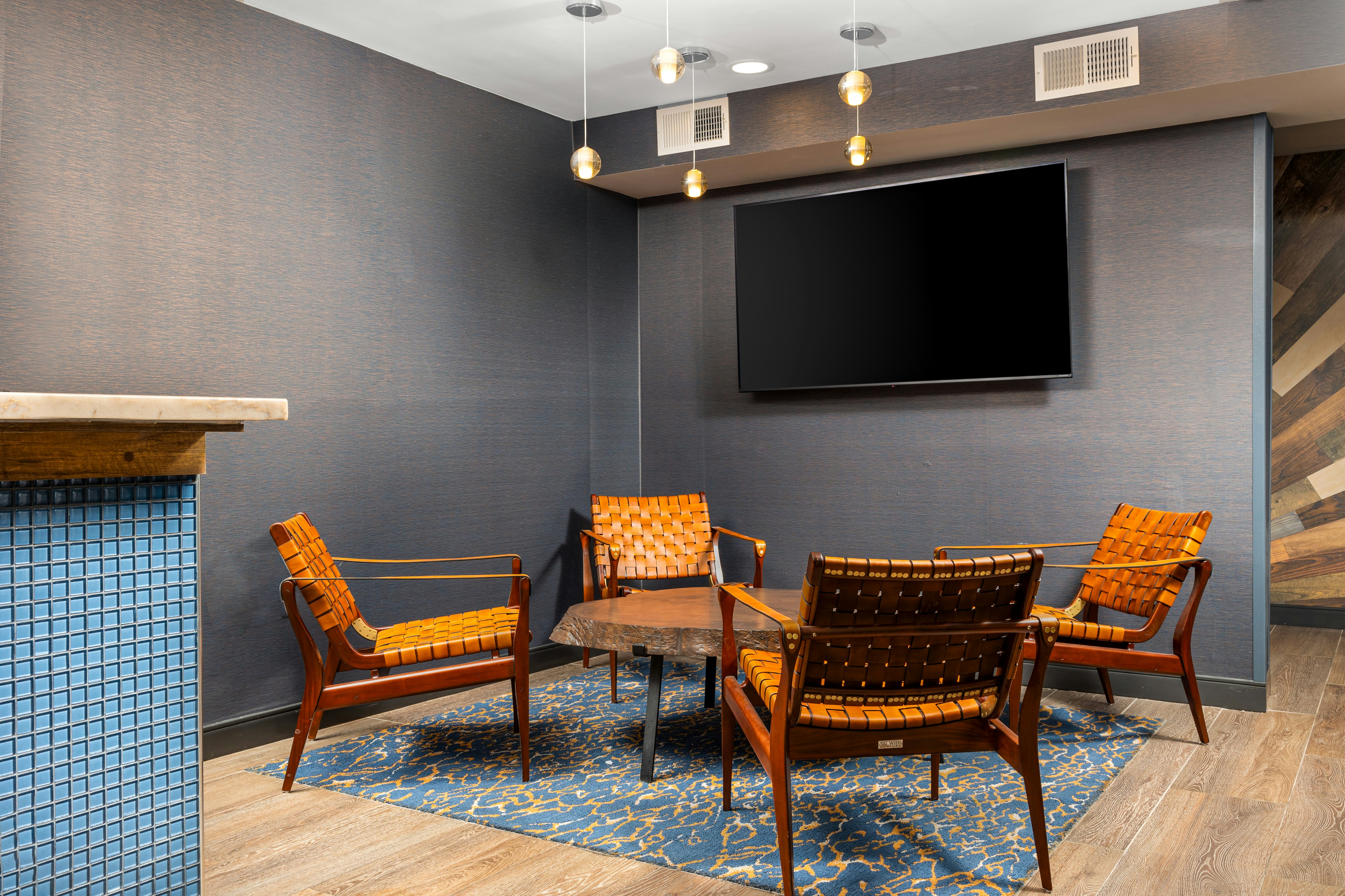 Hotel Westport Kansas City, Tapestry Collection by Hilton 18/19