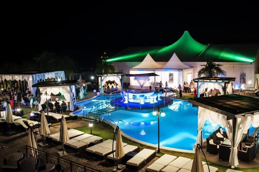 Magic Trivale Hotel 30/34