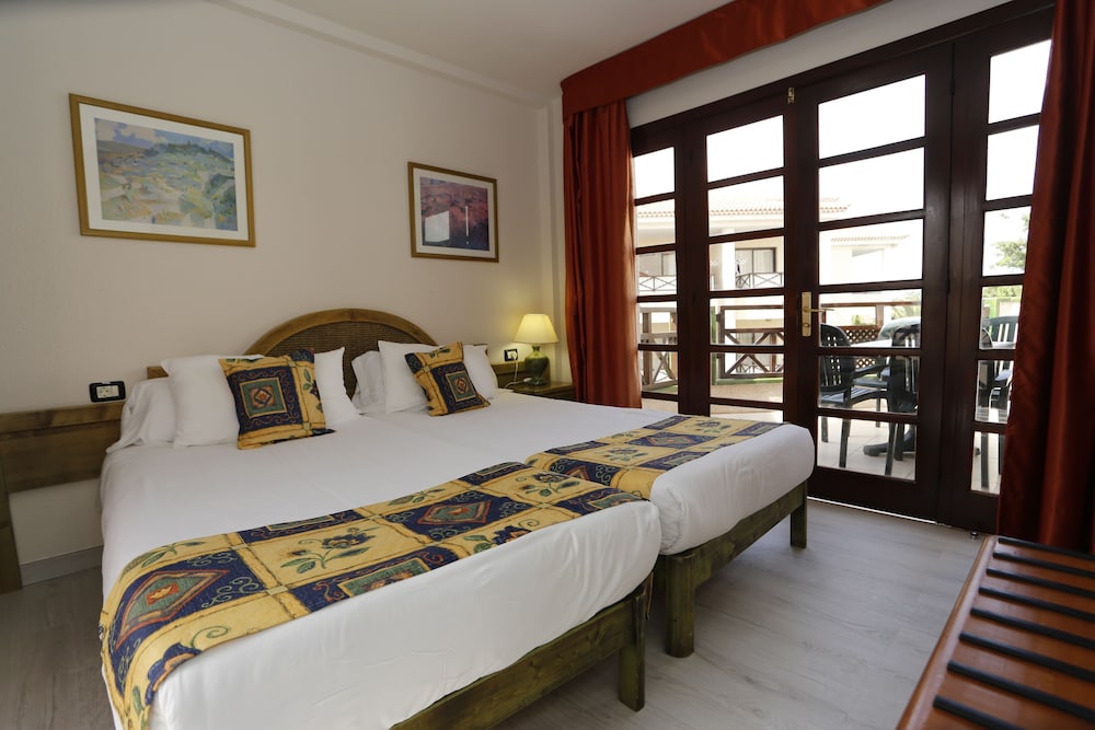 Hotel Andorra 12/48