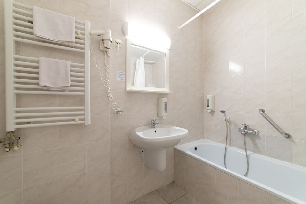 Gartner Hotel 22/24