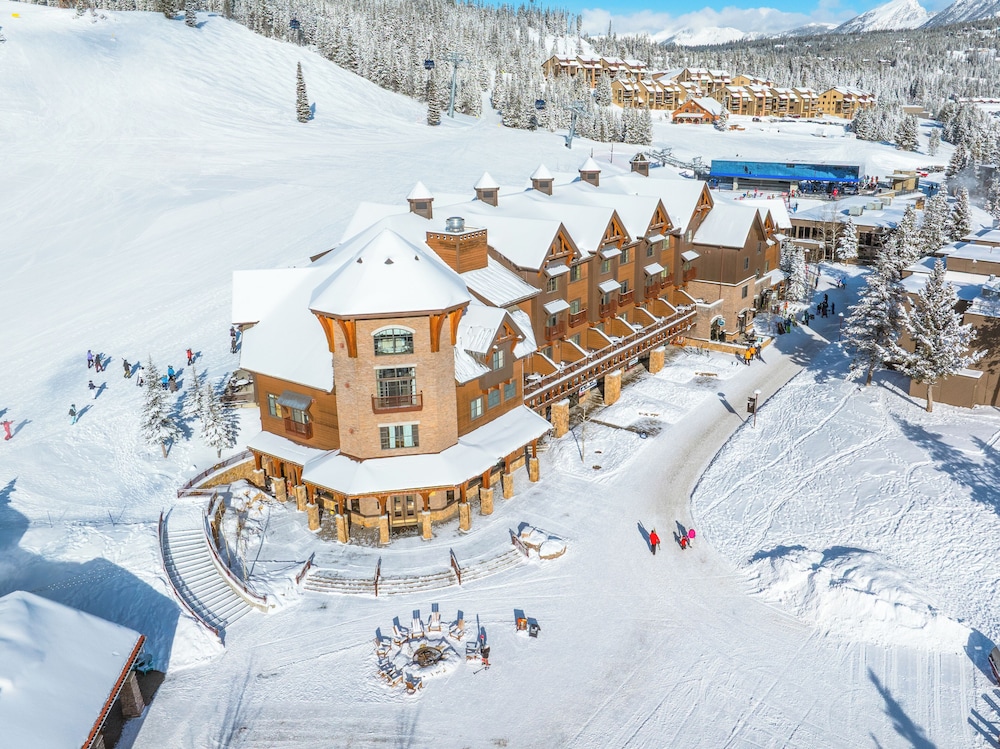 The Village Center At Big Sky Resort 4/70