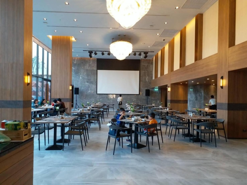 The Teak Hotel Mae Sot 41/50