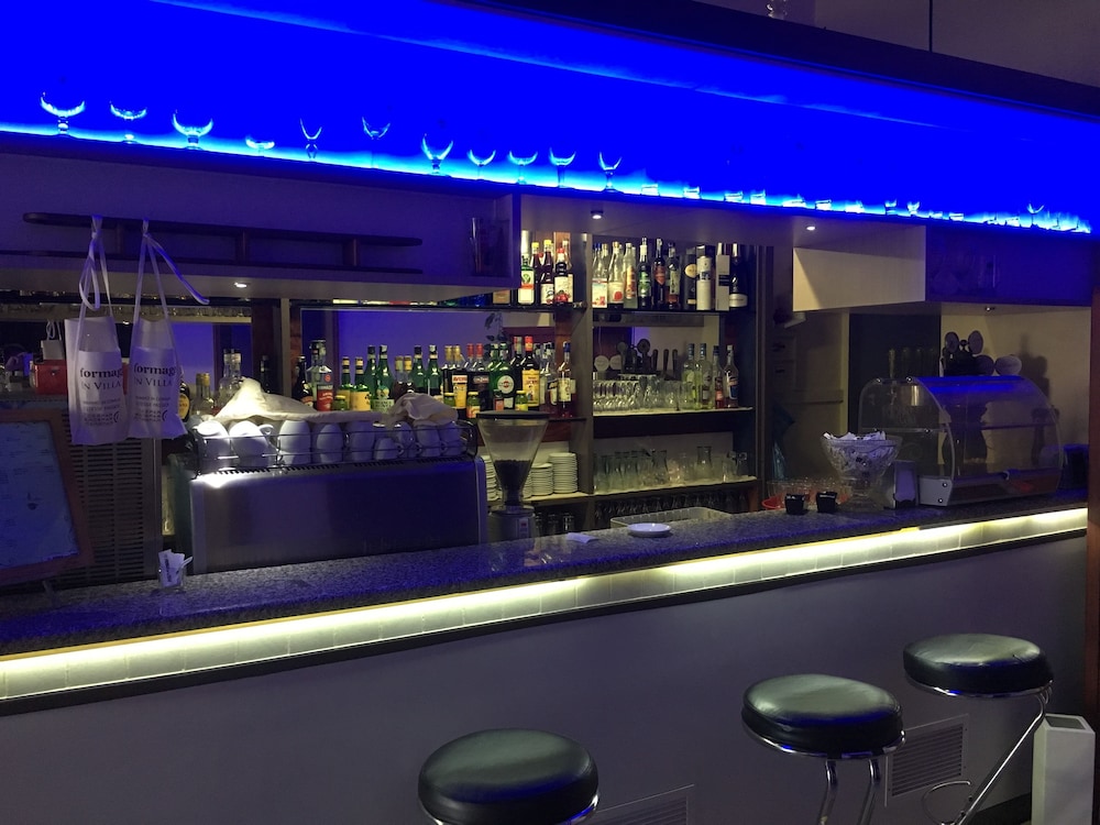 Hotel Primavera 15/15