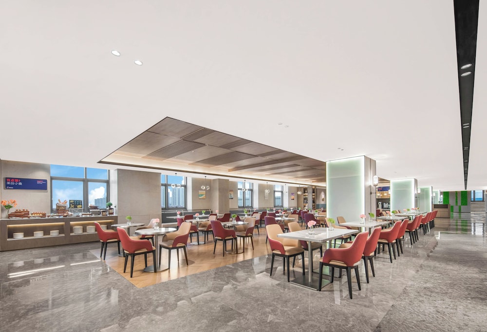 Holiday Inn Express Wuxi Xishan 37/42