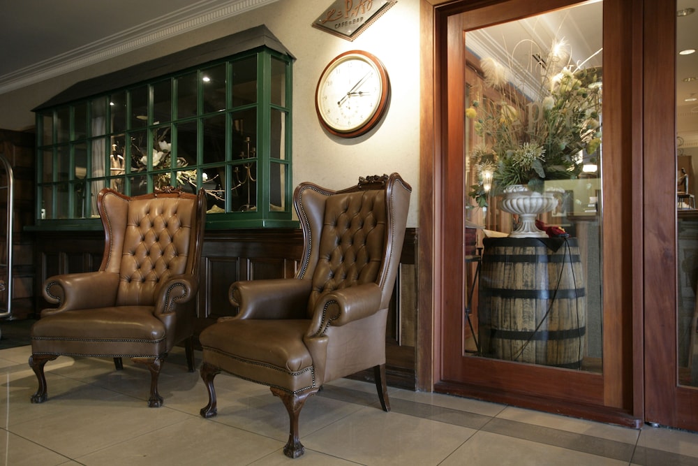 Distinction Coachman Hotel Palmerston North 48/63
