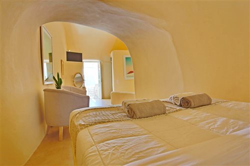 Cave, Honeymoon, Suite, Caldera and Sea View