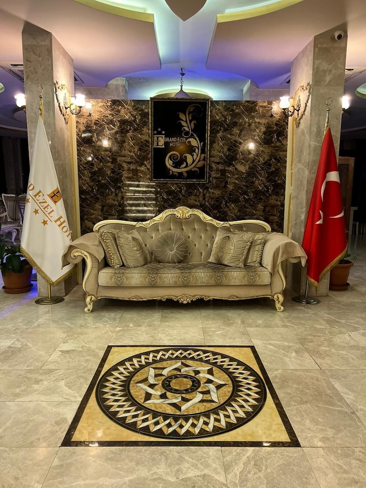Grand Ezel Hotel 11/50