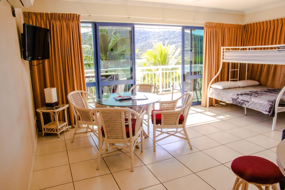 Coral Sea Vista Apartments 29/58