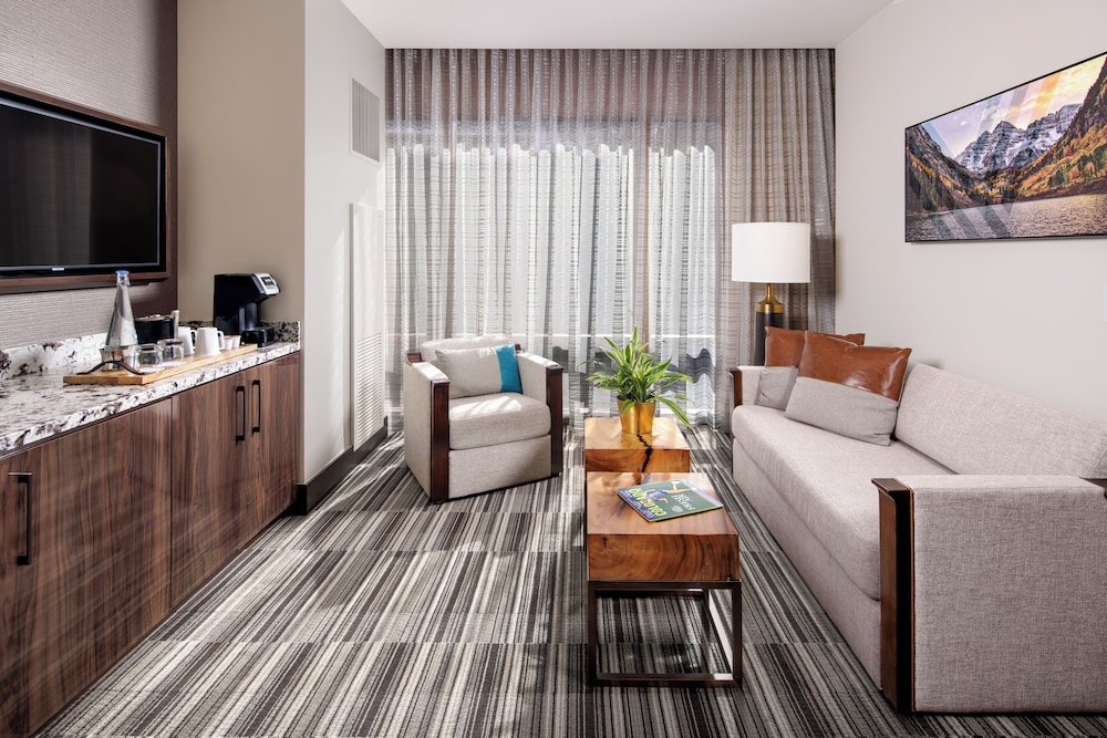 Monarch Casino Resort Spa Black Hawk 52/73