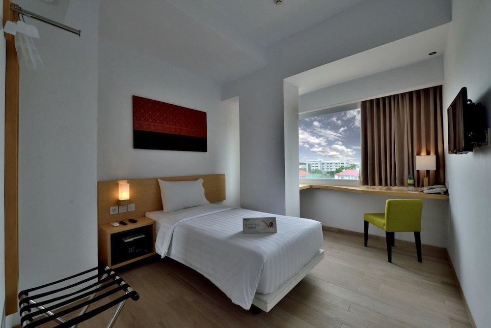 Whiz Hotel Sudirman Pekanbaru 15/36